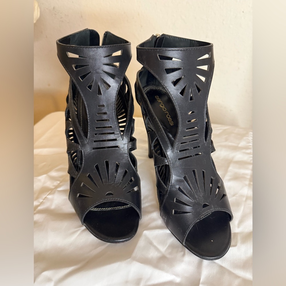 Sergio Rossi Black Cutout Leather Heels Size 39